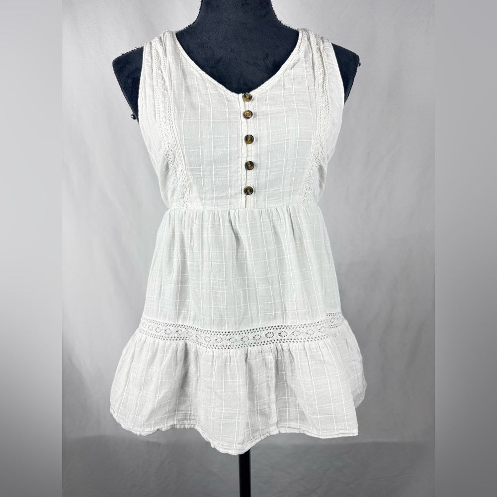 Torrid White Sleeveless Blouse w/ Embroidered Details - Picture 1 of 7